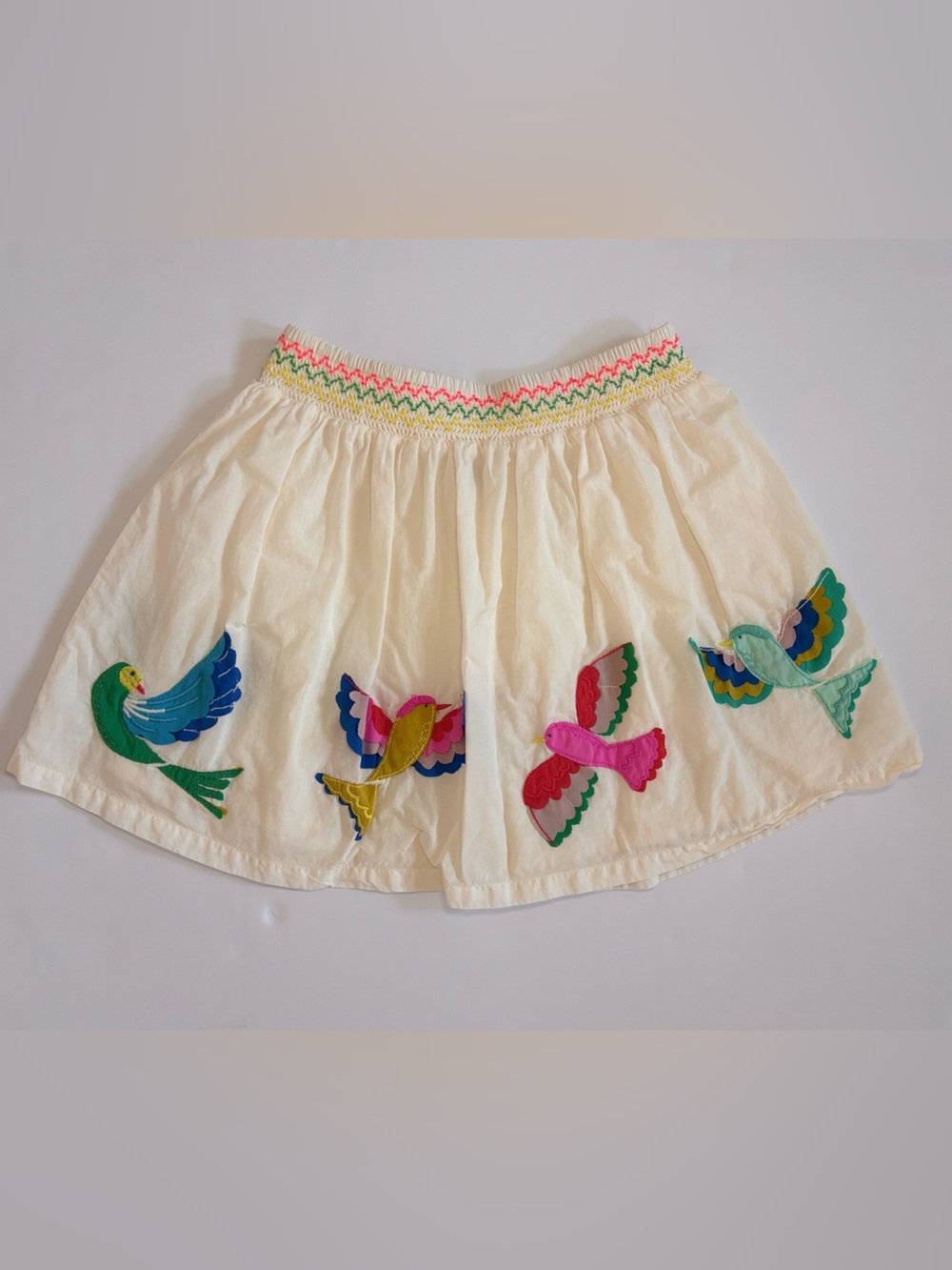 Mini Boden Girls 5-6Y Bird Appliqué Smocked Skirt Cream Colorful
